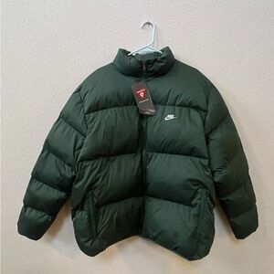 Nike Sportswear Club Puffer Jacket Primaloft Forest Green FB7368-323 Mens Sz XL
